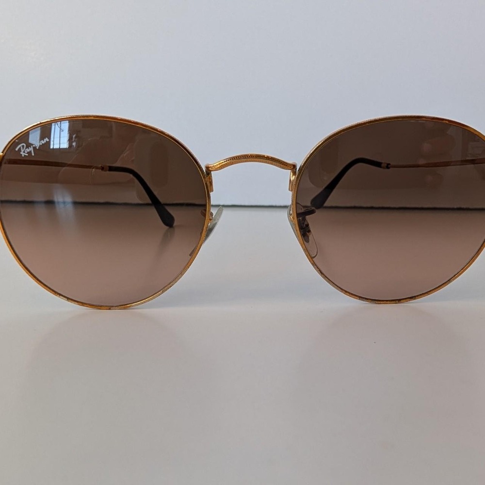 Rayban 70s Inspired Sunglasses with Gold Rims